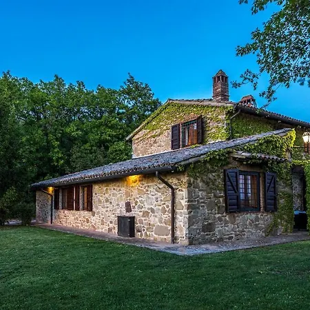 Willa La Cerqua 8, Emma Gualdo Cattaneo