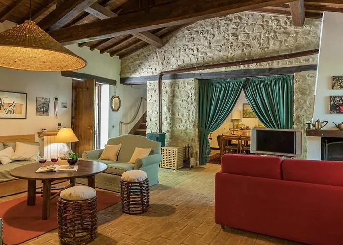 La Cerqua 8, Emma Villa *