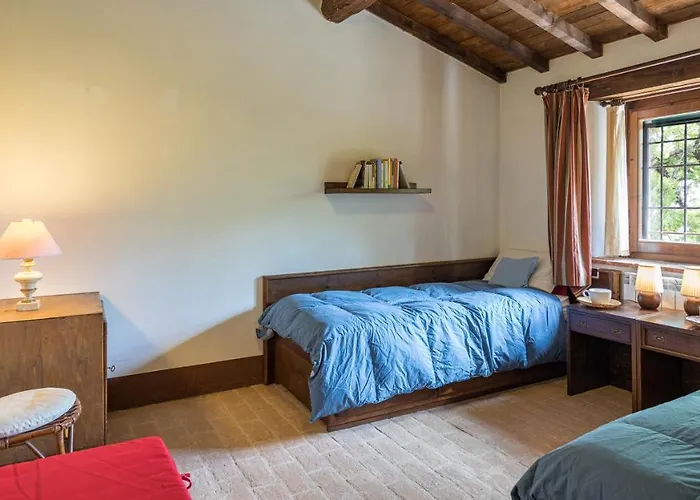 La Cerqua 8, Emma Villa Gualdo Cattaneo