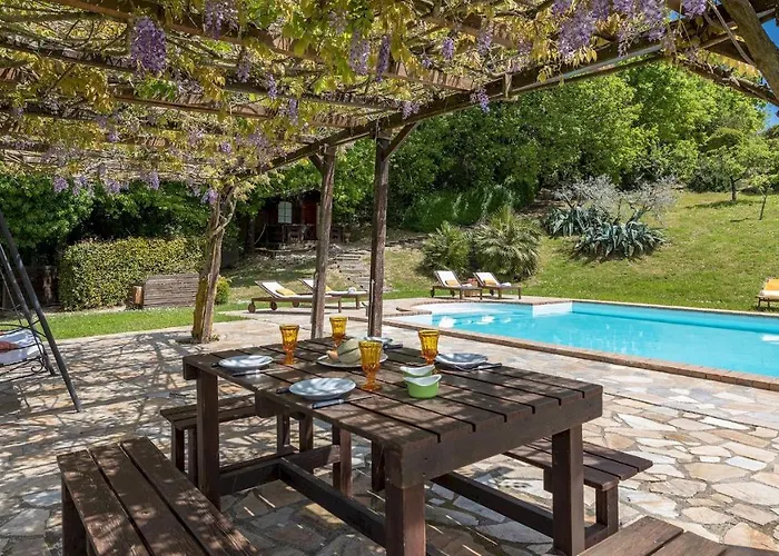 Willa La Cerqua 8, Emma *